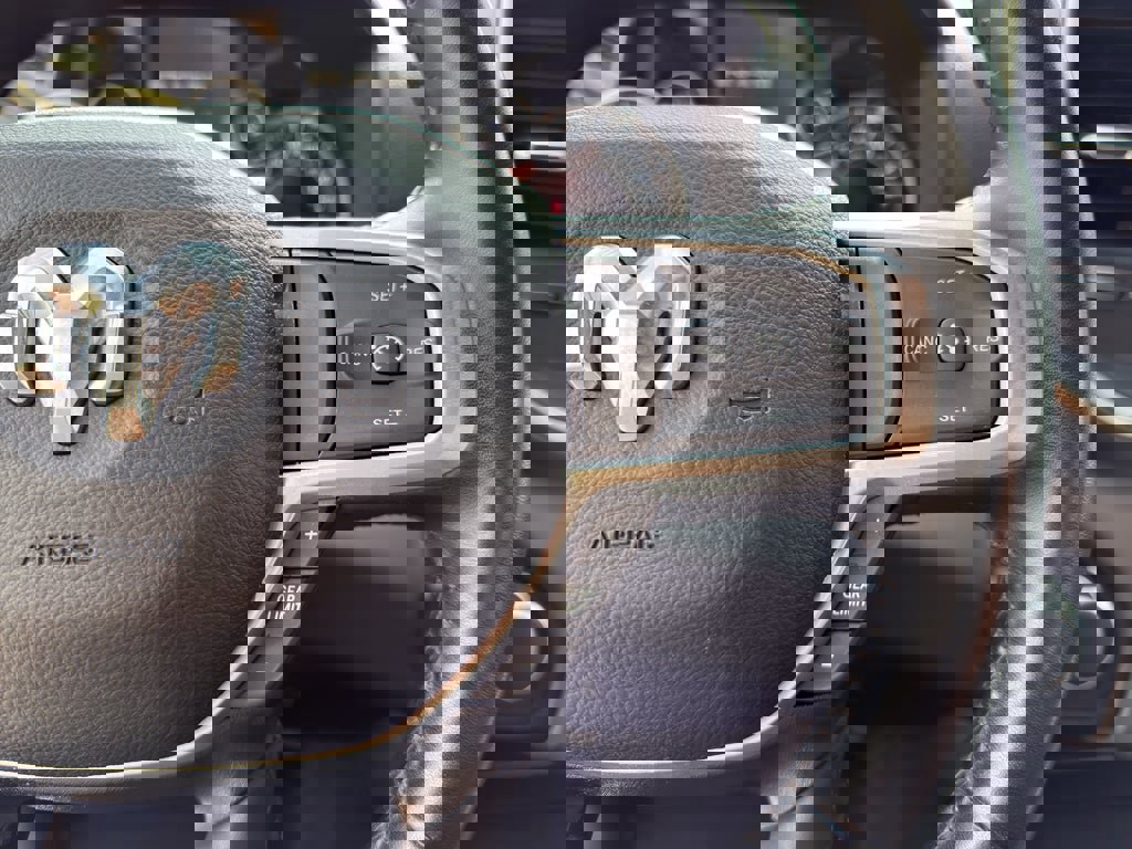 Used 2024 RAM 2500 Big Horn image 22