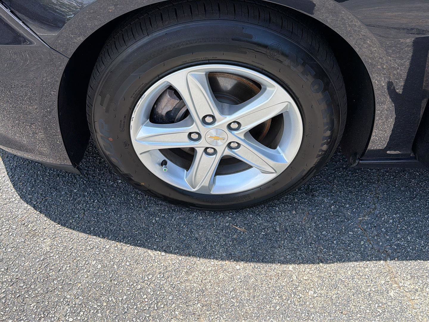 Used 2022 Chevrolet Malibu LS FWD image 34
