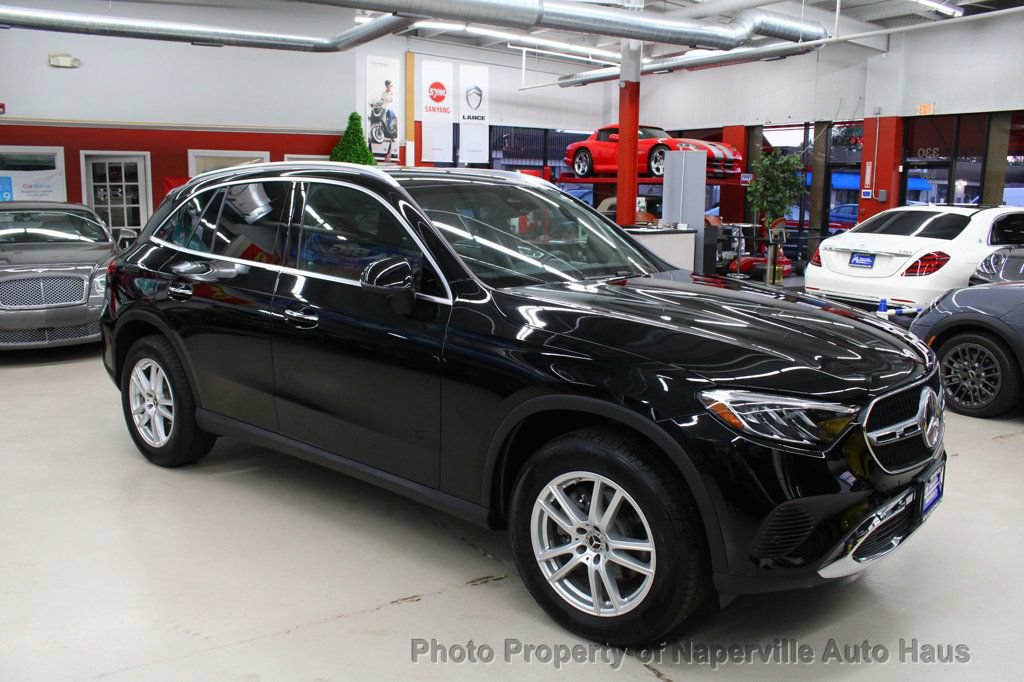 Used 2025 Mercedes-Benz GLC 300 4MATIC image 47