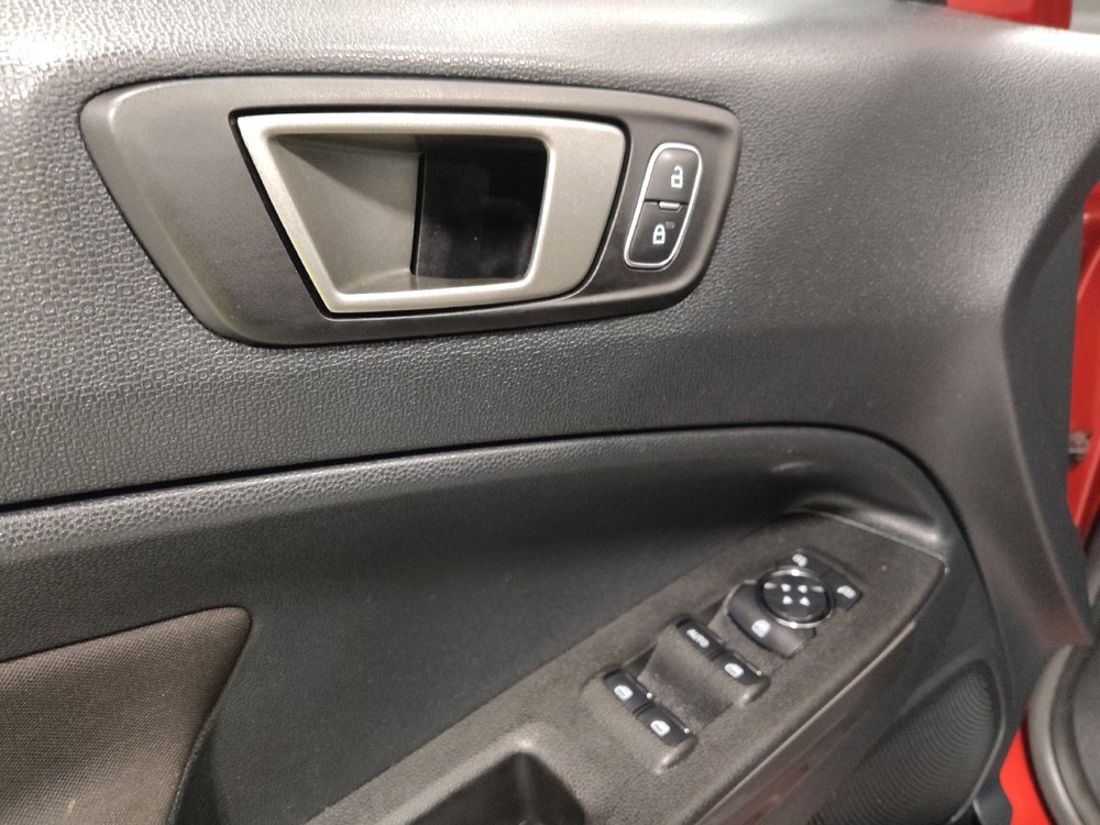 Used 2021 Ford EcoSport SE FWD image 27