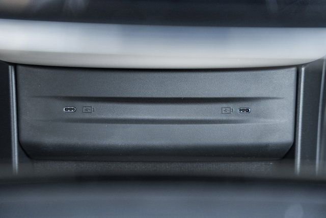 New 2025 Volvo EX90 Ultra w/ Protection Package Premier image 20