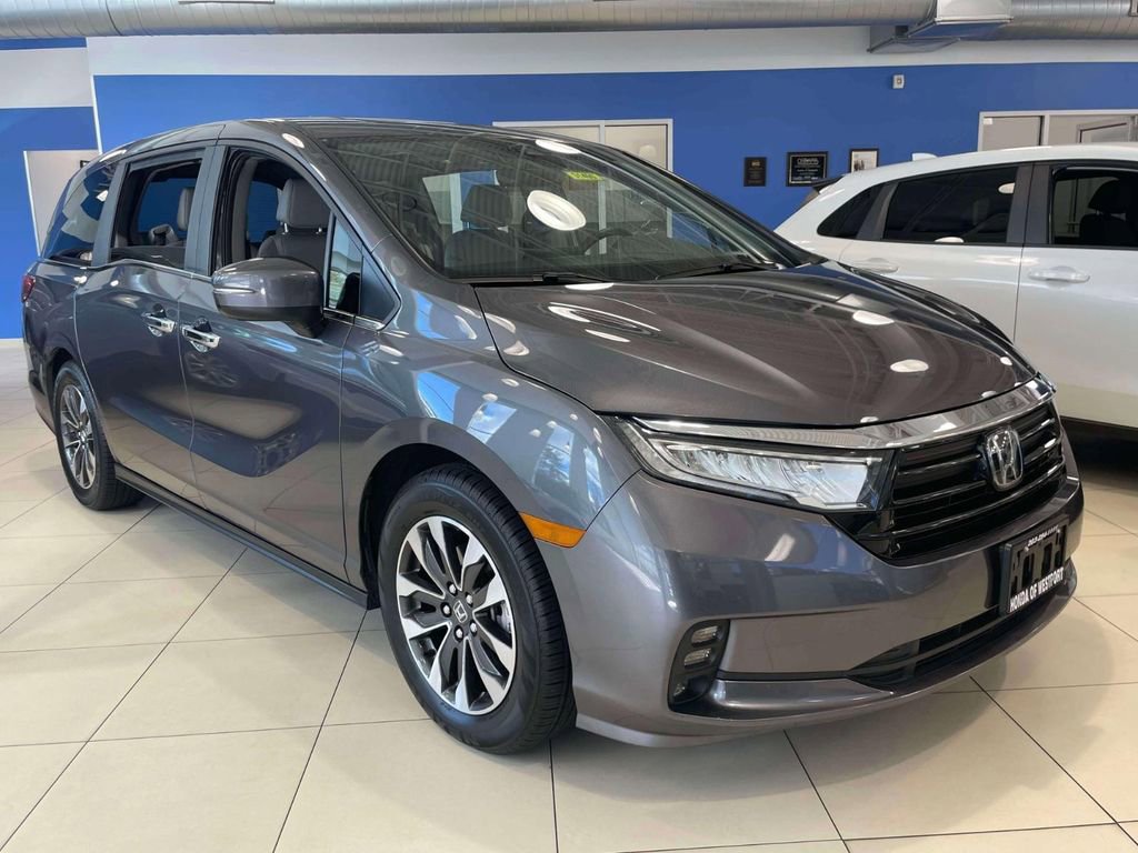Certified 2024 Honda Odyssey EX-L image 1