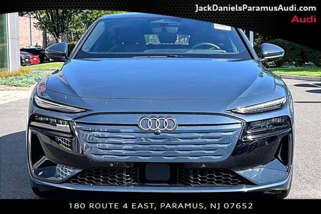 Used 2025 Audi A6 e-tron Premium Plus w/ Premium Plus AWD/4WD image 3