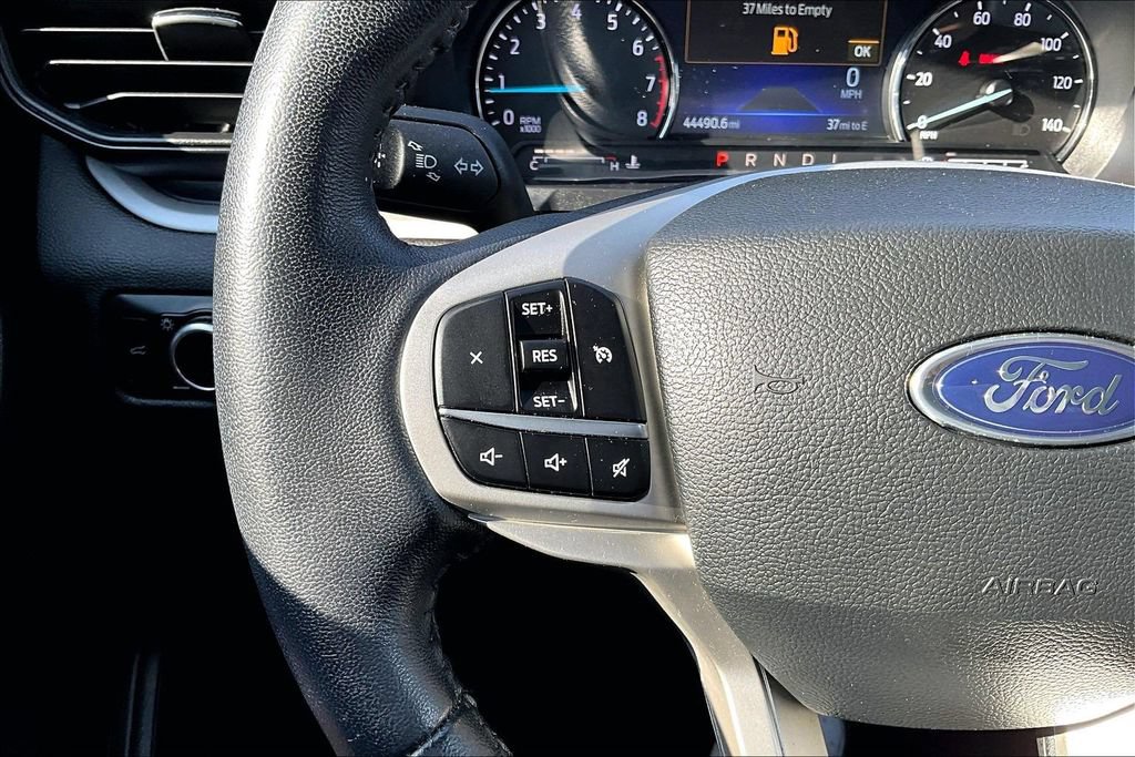 Certified 2023 Ford Explorer XLT AWD/4WD image 17