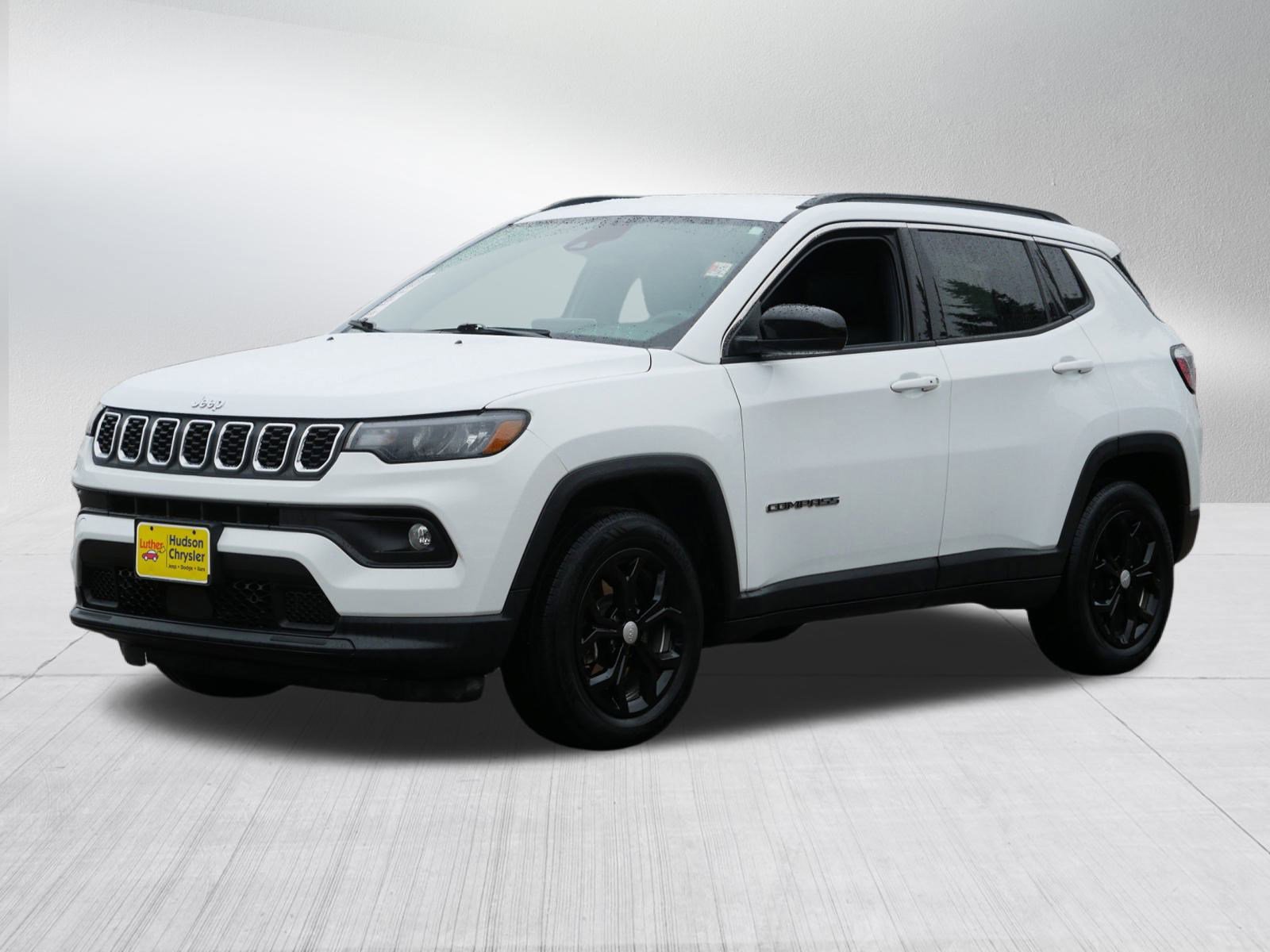 Certified 2024 Jeep Compass Latitude image 3