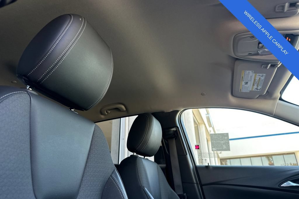 Used 2023 Buick Encore GX Select w/ Sport Touring Package FWD image 19