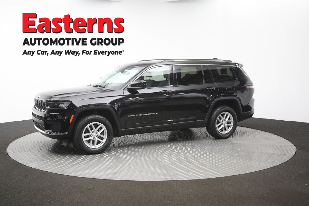 Used 2023 Jeep Grand Cherokee L Laredo AWD/4WD image 63