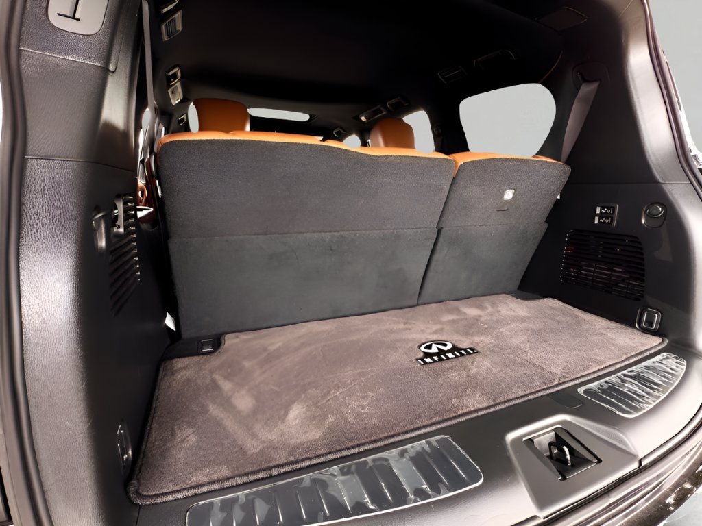 Used 2024 INFINITI QX80 Sensory w/ All-Season Package RWD image 27