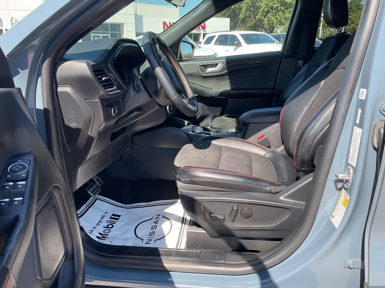 Used 2024 Ford Escape ST-Line FWD image 8