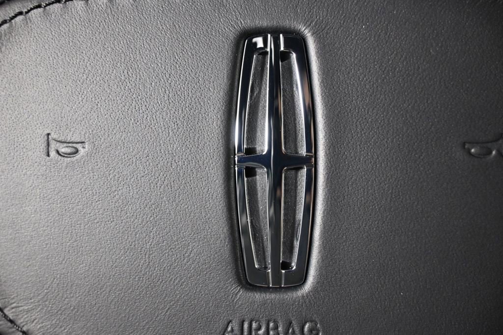 New 2026 Lincoln Navigator L Black Label image 32