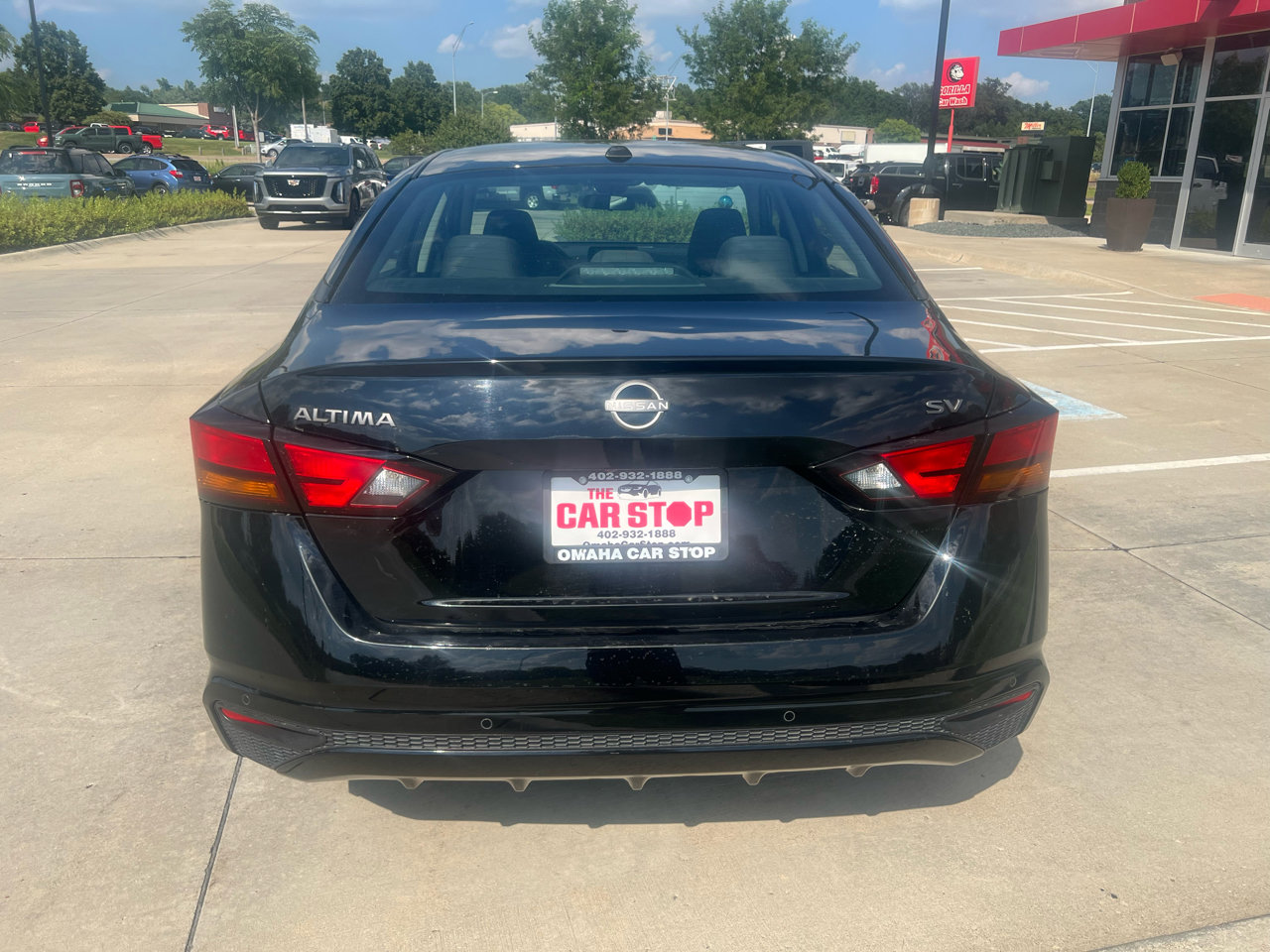 Used 2024 Nissan Altima 2.5 SV image 7