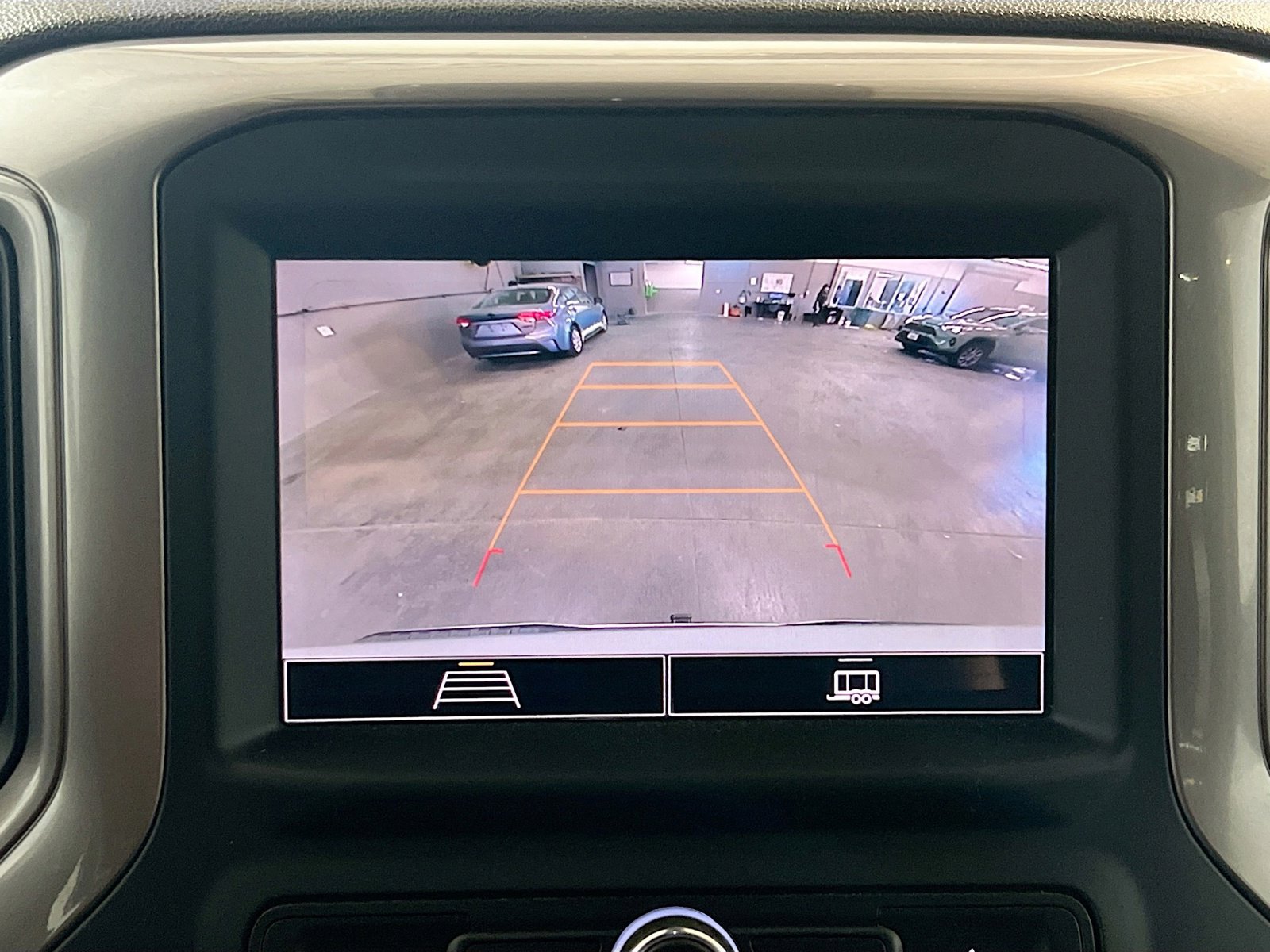 Used 2023 Chevrolet Silverado 1500 Custom image 9