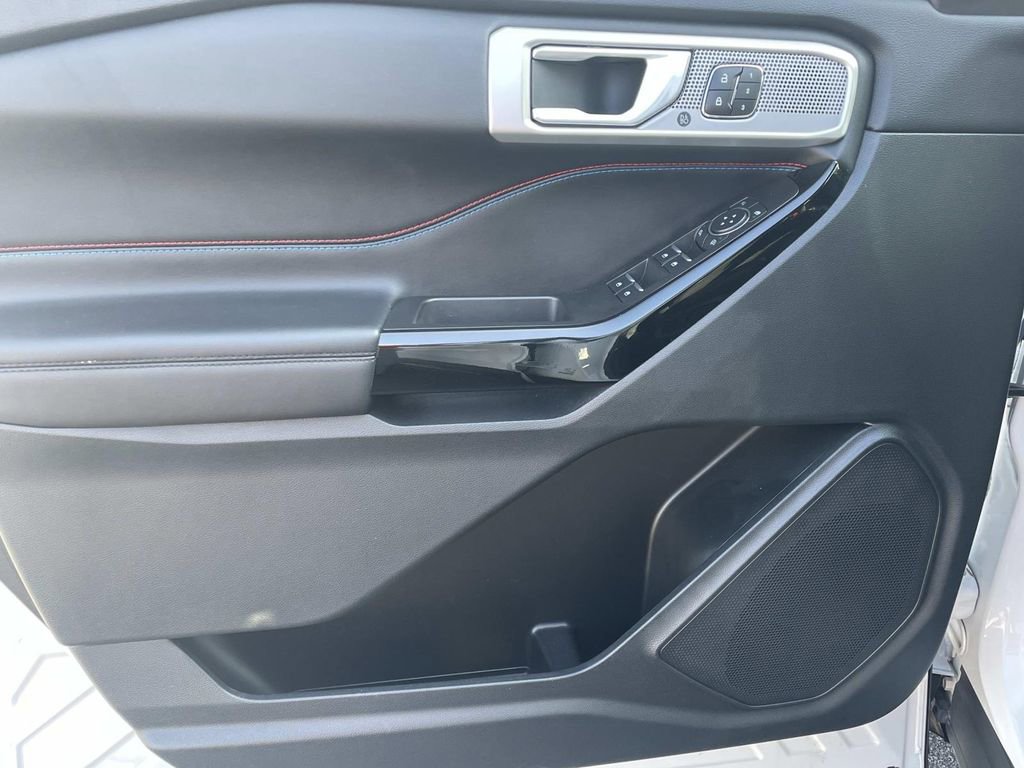 Used 2023 Ford Explorer ST w/ Equipment Group 401A image 16