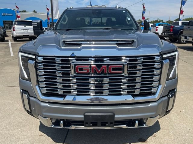 Used 2024 GMC Sierra 2500 Denali w/ Denali Reserve Package AWD/4WD image 5
