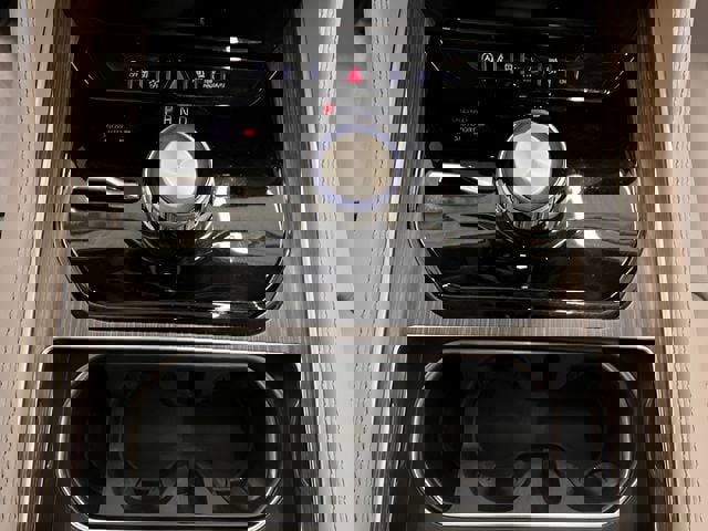 Used 2023 Jeep Wagoneer Series II w/ Flexible Seating Group image 41