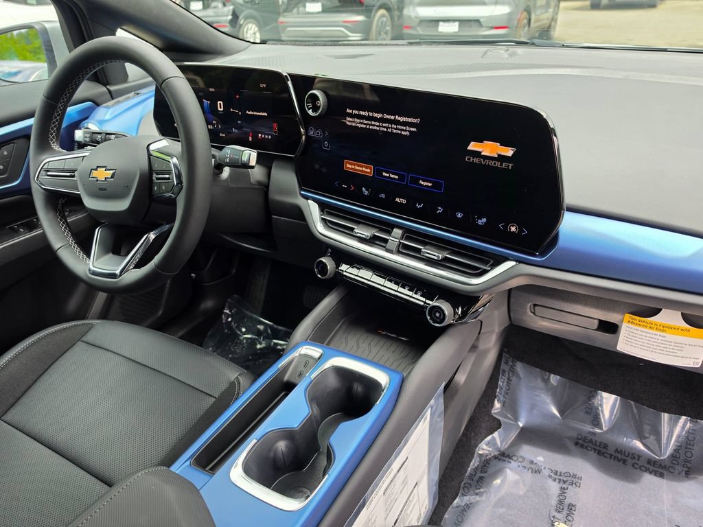 New 2026 Chevrolet Equinox EV LT AWD/4WD image 10