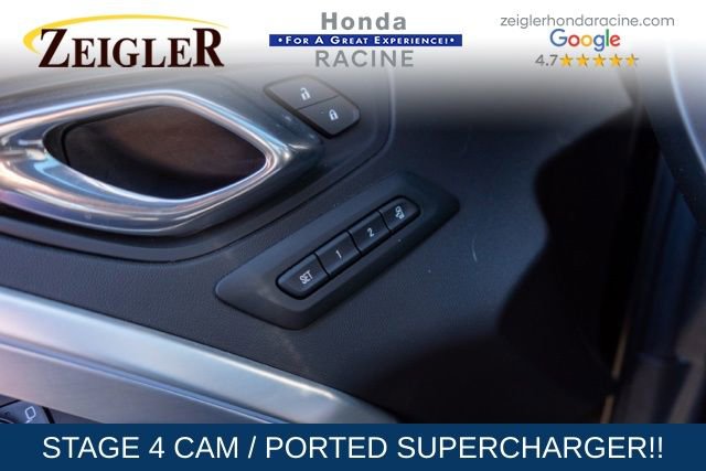 Used 2018 Chevrolet Camaro ZL1 image 19