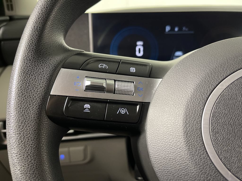 Used 2025 Hyundai Tucson SEL FWD image 28