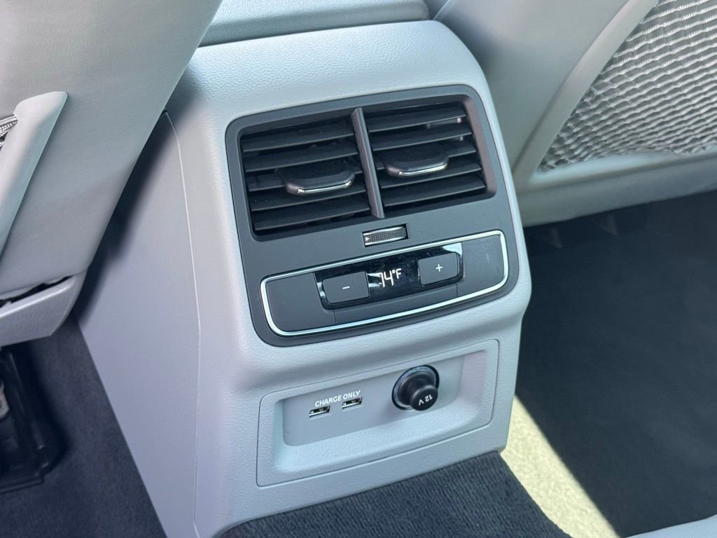 Used 2022 Audi A4 2.0T Premium Plus w/ Premium Plus Package image 34