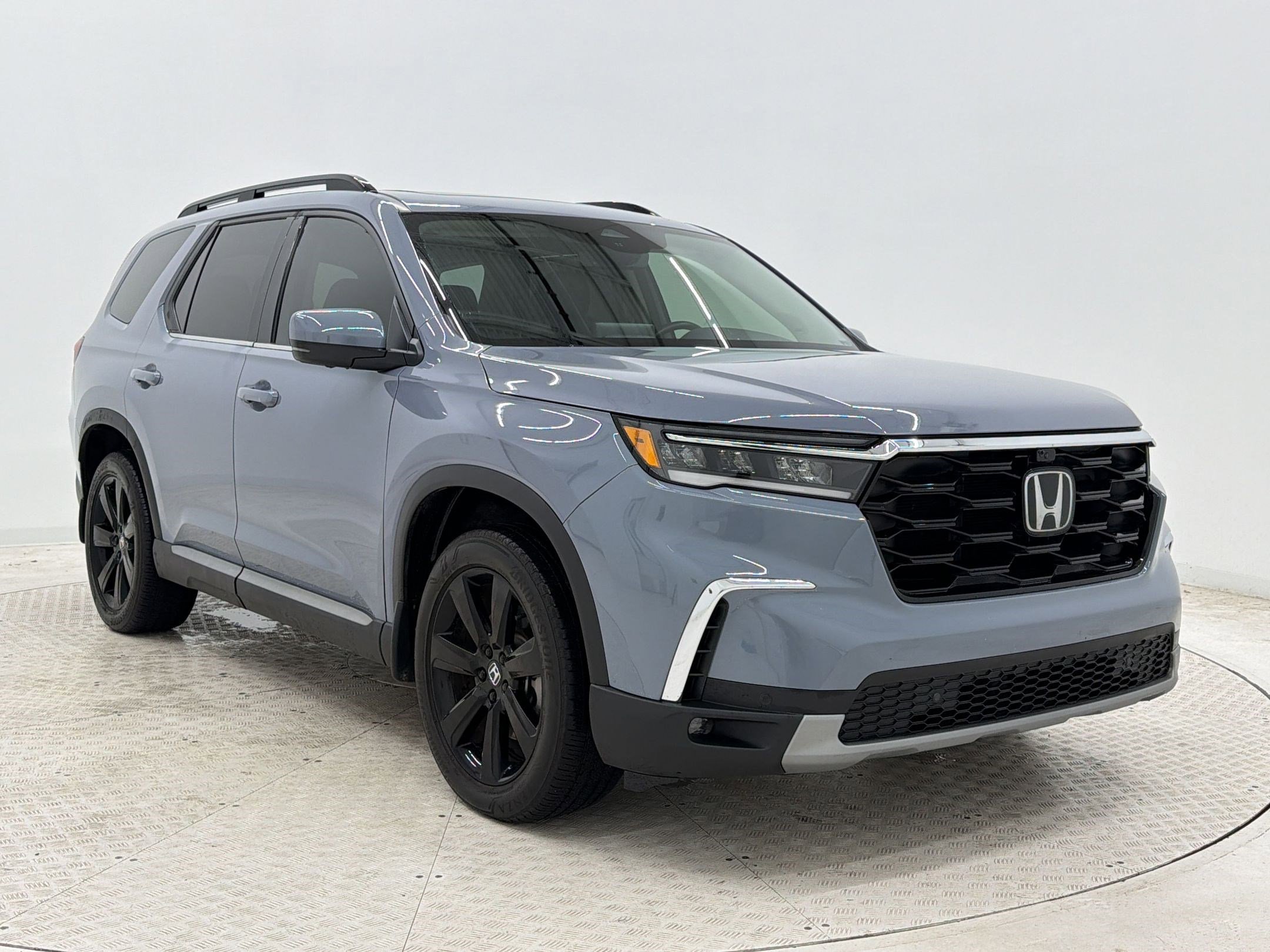 Used 2024 Honda Pilot Elite image 7