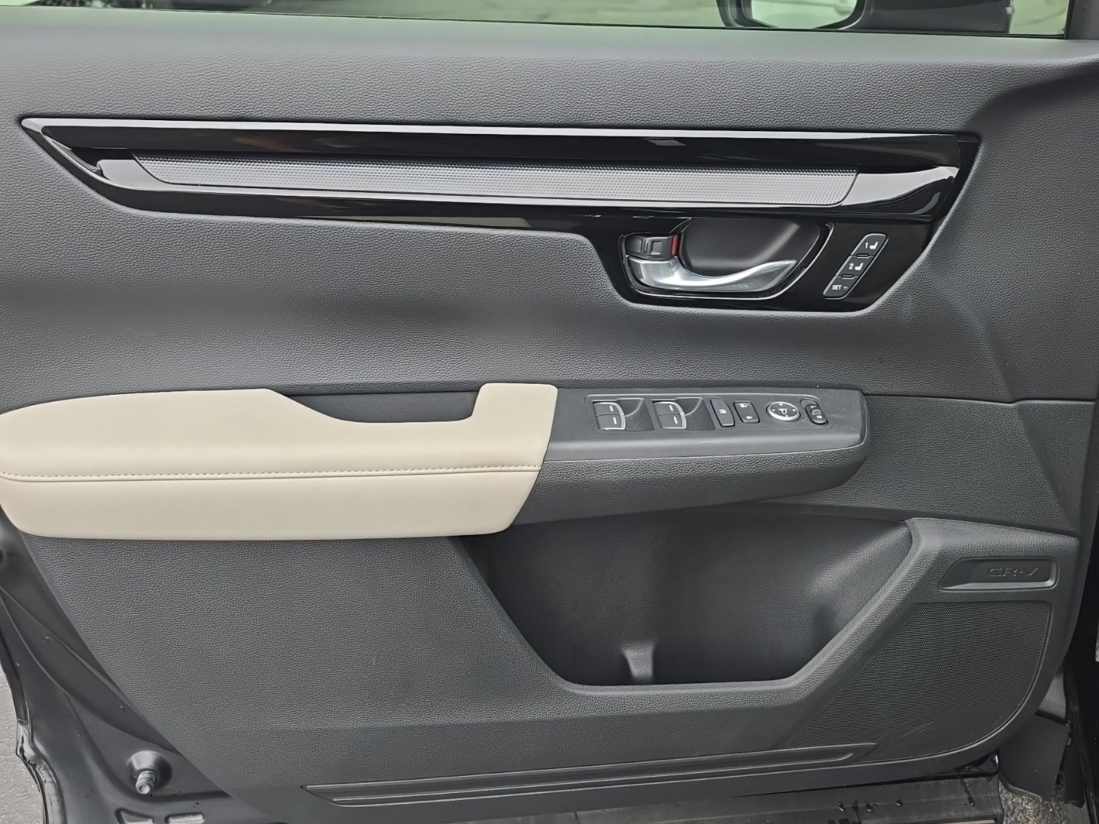 Used 2023 Honda CR-V EX-L image 8