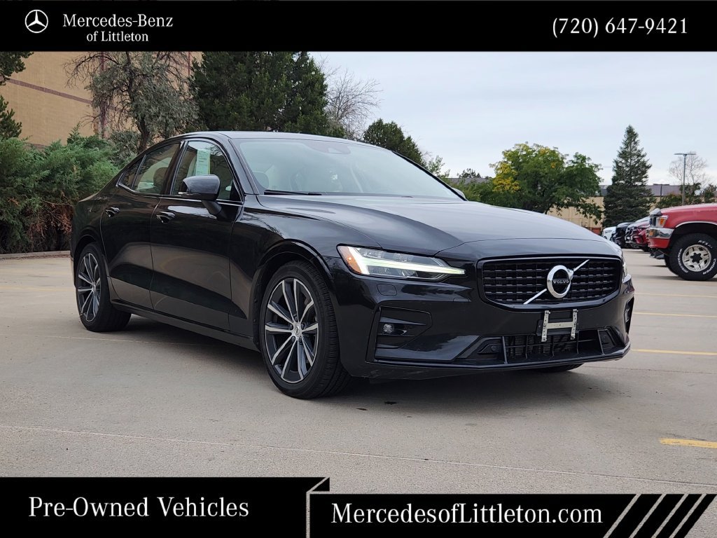 Used 2022 Volvo S60 B5 Inscription AWD/4WD image 3