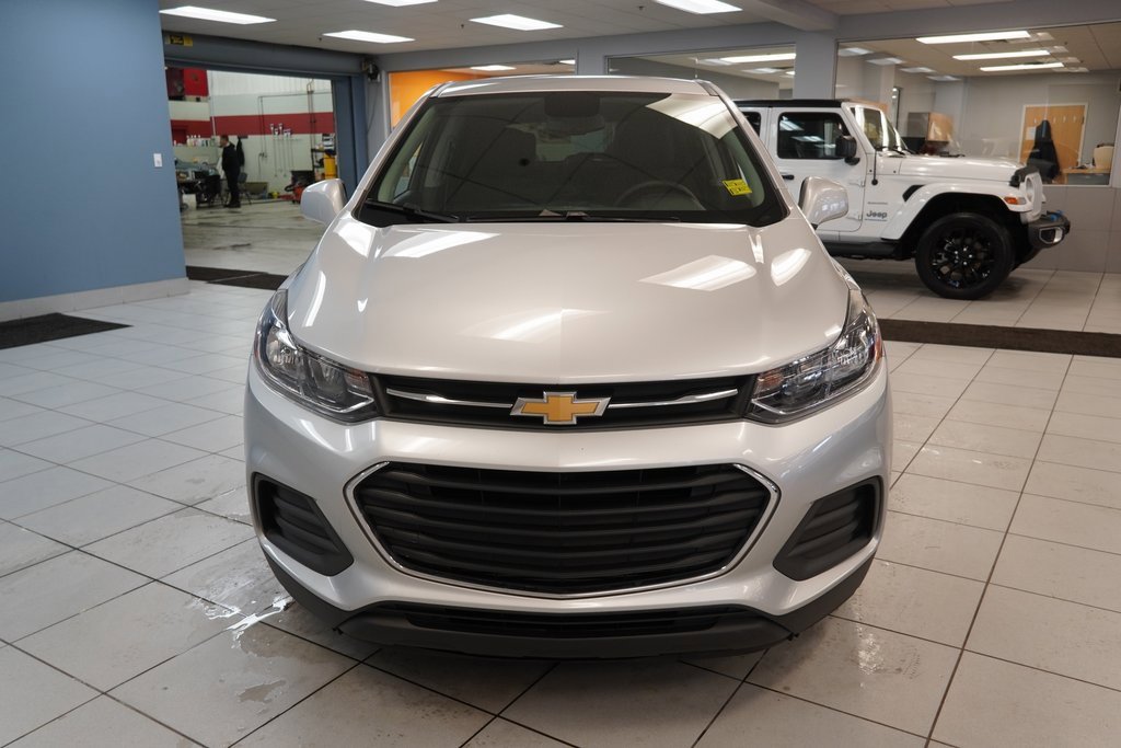Used 2021 Chevrolet Trax LS w/ Tint and Cruise Package image 14