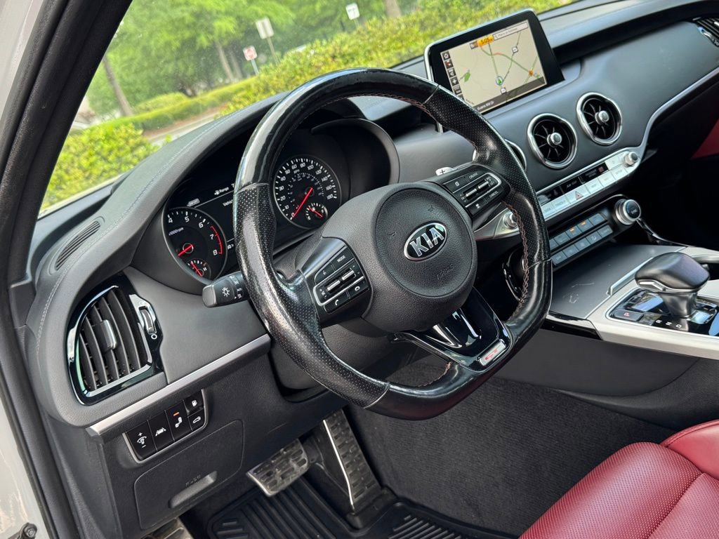 Used 2018 Kia Stinger GT2 AWD/4WD image 4