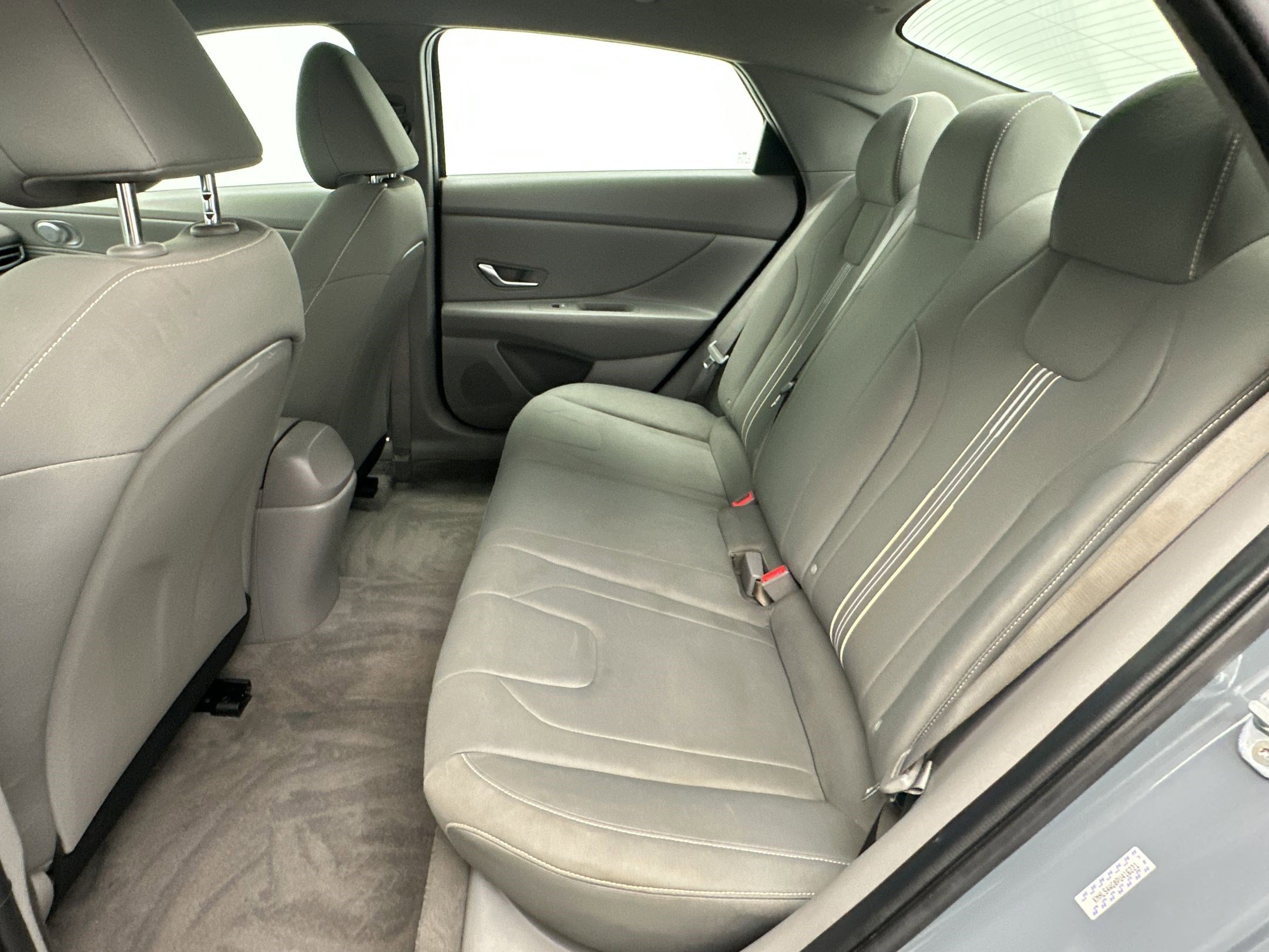 Used 2023 Hyundai Elantra SEL w/ Convenience Package FWD image 15