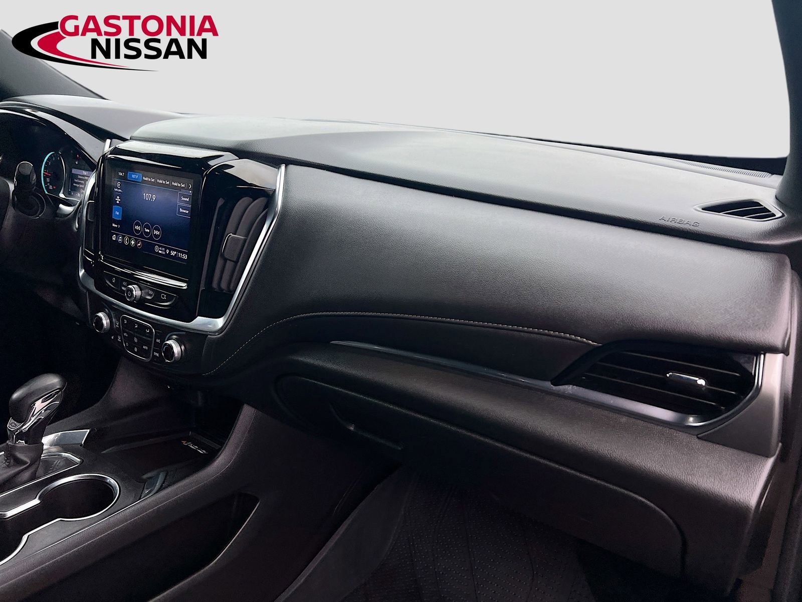 Used 2023 Chevrolet Traverse LT w/ LPO, Floor Liner Package image 40