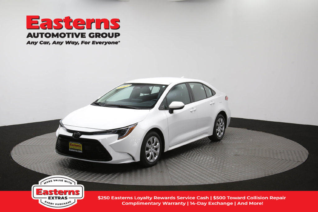 Used 2026 Toyota Corolla LE FWD image 55