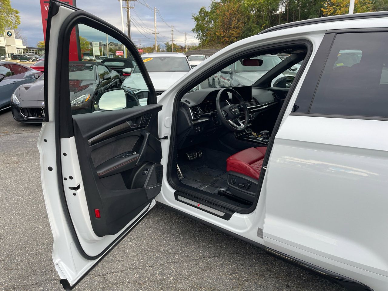 Used 2022 Audi SQ5 Premium Plus image 23