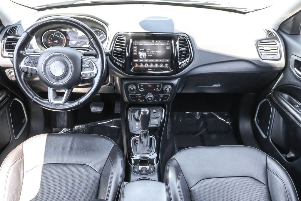Used 2021 Jeep Compass Limited w/ Sun and Sound Group AWD/4WD image 29