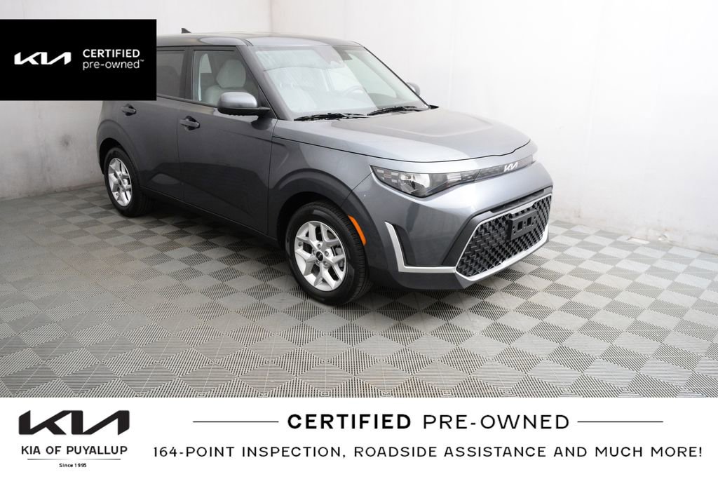 Certified 2025 Kia Soul LX FWD image 4