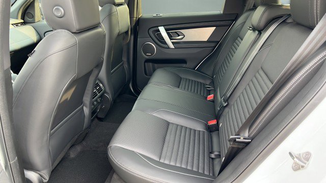 New 2026 Land Rover Discovery Sport Landmark image 22