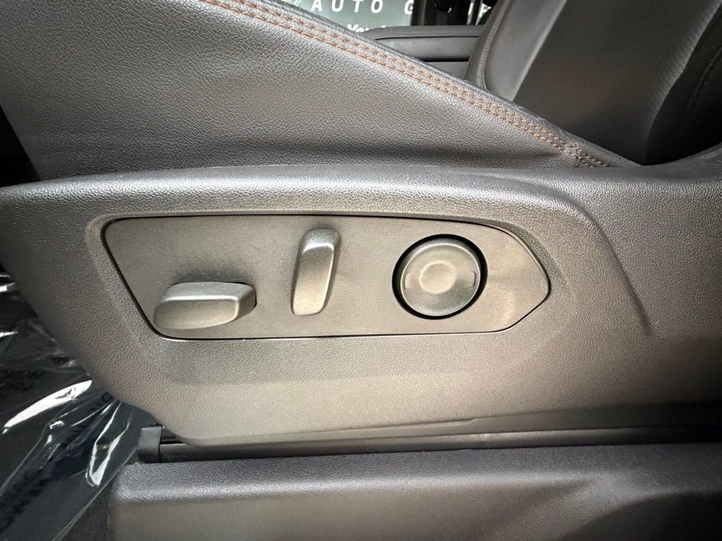 Used 2024 GMC Sierra 1500 AT4 w/ Technology Package image 26