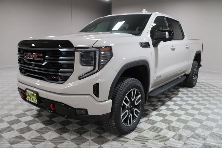 New 2026 GMC Sierra 1500 AT4 w/ AT4 Premium Package AWD/4WD image 8