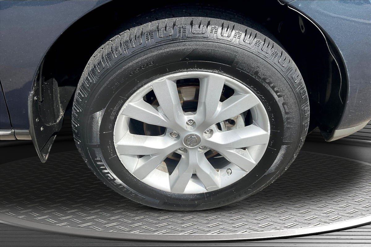 Used 2012 Nissan Murano SV AWD/4WD image 32