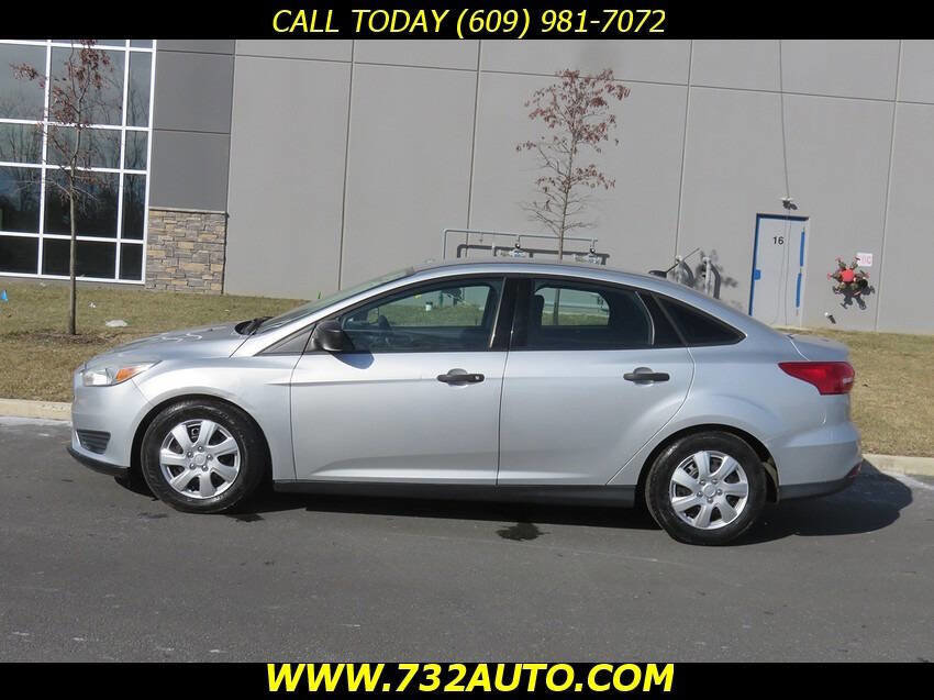 Used 2016 Ford Focus S image 2
