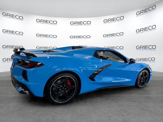 Used 2021 Chevrolet Corvette Stingray Premium Conv w/ Z51 Performance Package RWD image 11
