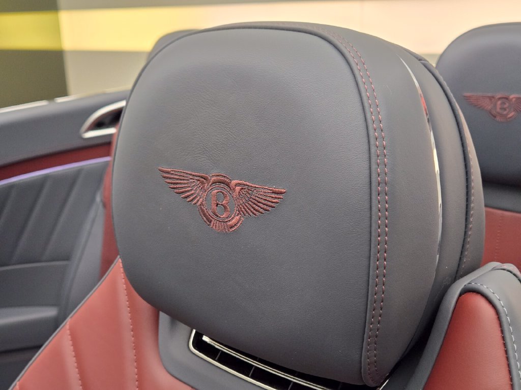 Used 2024 Bentley Continental GT AWD/4WD image 27