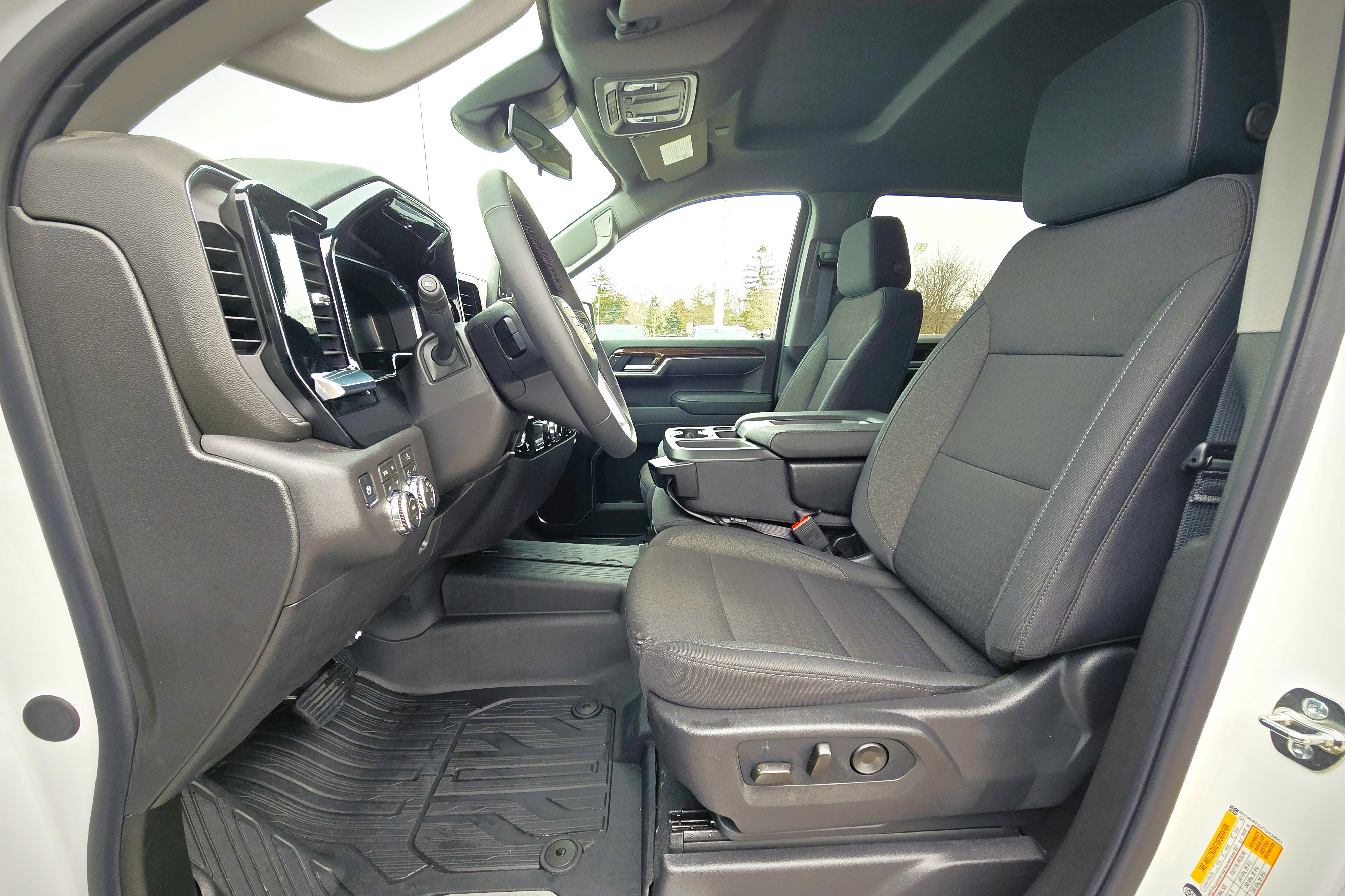 New 2026 GMC Sierra 1500 SLE w/ X31 Off-Road Package image 12