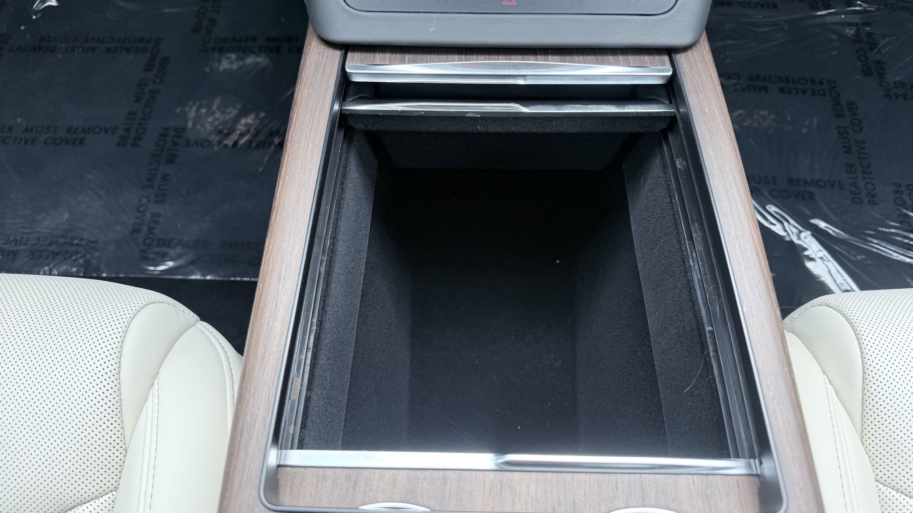 Used 2023 Tesla Model S AWD/4WD image 57
