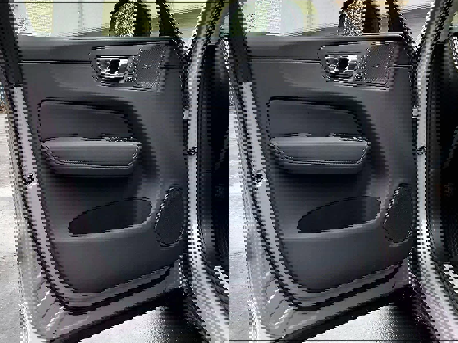 Used 2026 Volvo XC60 B5 Ultra w/ Climate Package image 26