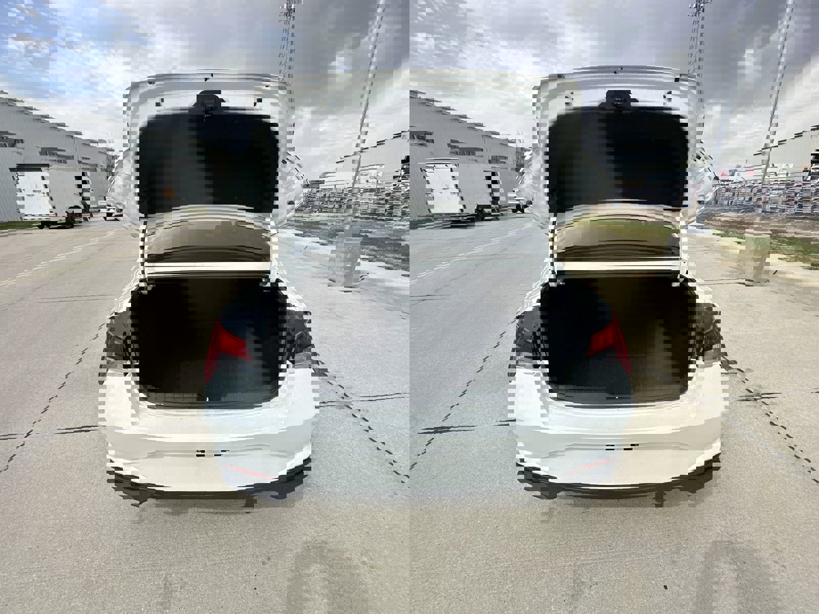 Used 2021 Hyundai Elantra SEL image 25