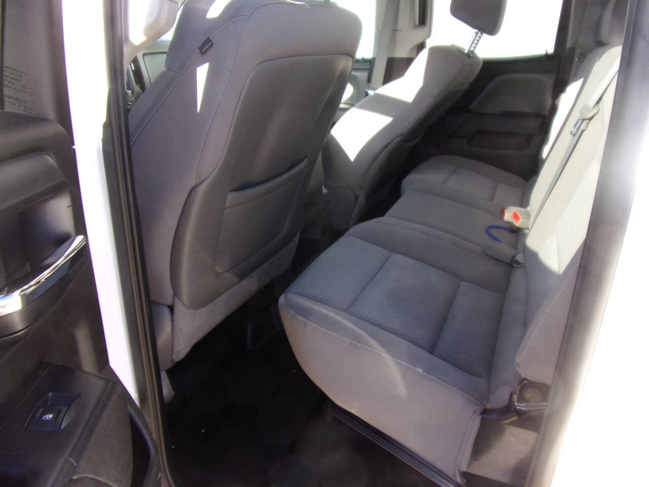 Used 2015 Chevrolet Silverado 1500 LS w/ Trailering Package image 3