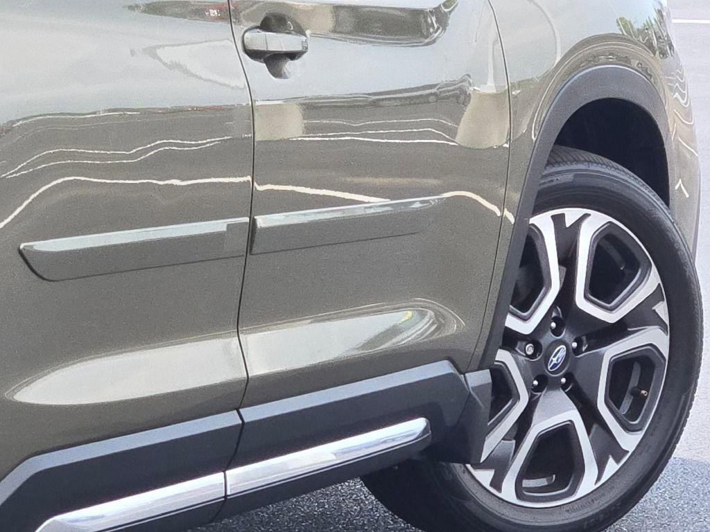 Used 2024 Subaru Ascent Limited w/ Technology Package image 13