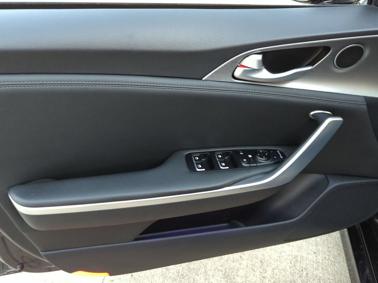 Used 2019 Kia Stinger GT RWD image 19