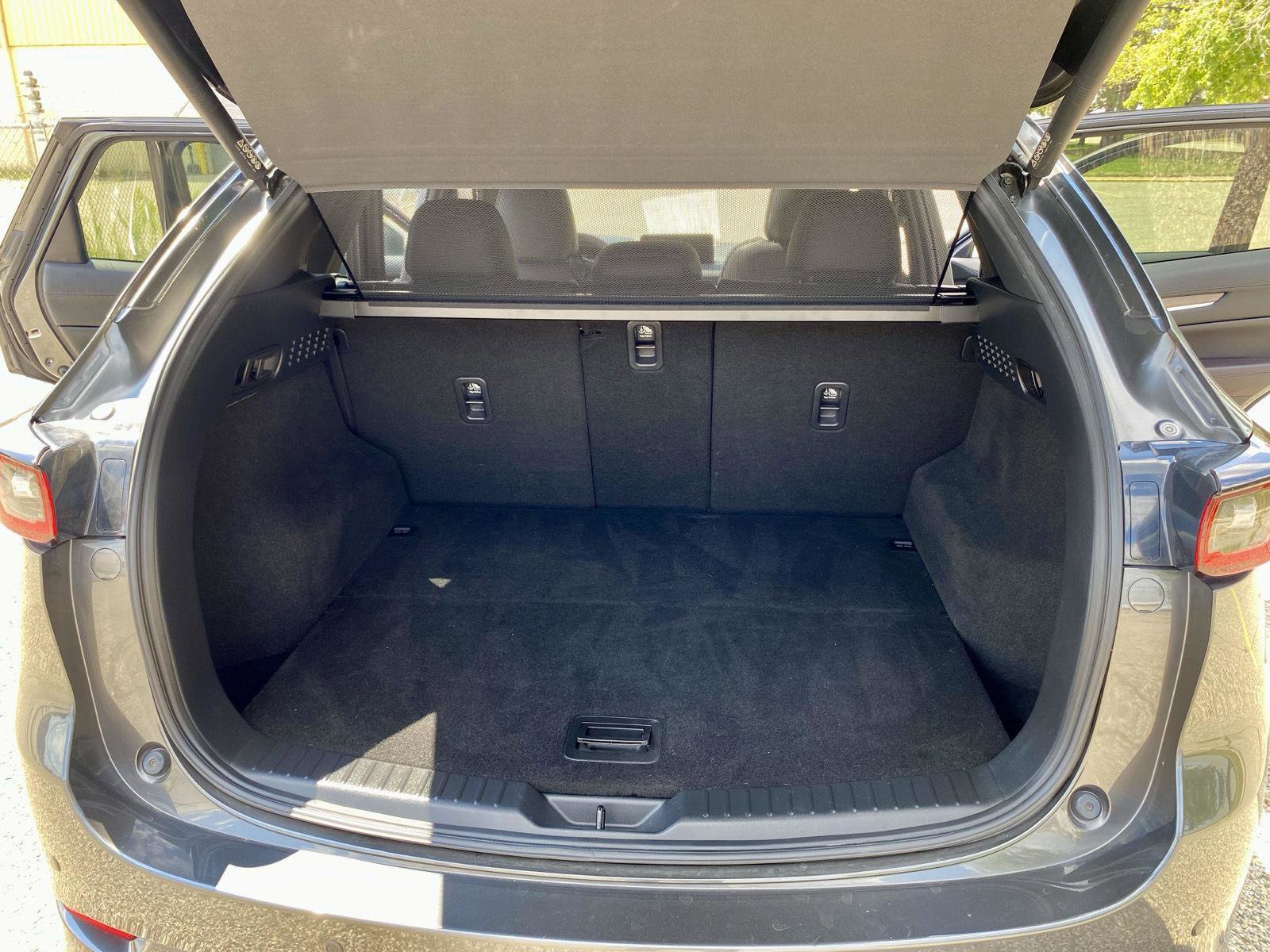 Used 2022 MAZDA CX-5 Signature image 11