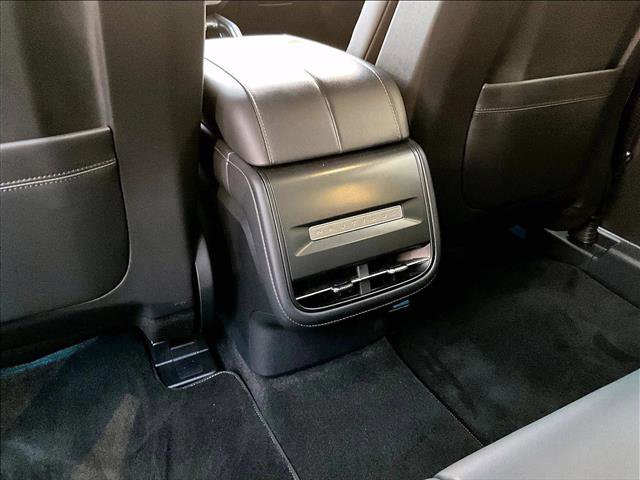 Used 2024 Lincoln Nautilus Premier w/ Jet Appearance Package image 25